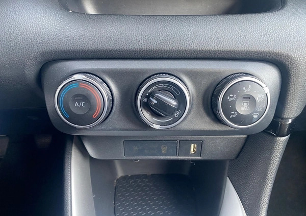 Toyota Yaris cena 68900 przebieg: 66604, rok produkcji 2022 z Raszków małe 232